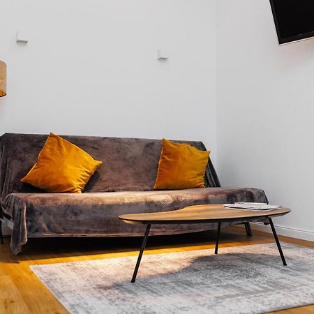 Well Located Cozy Place Львов Экстерьер фото